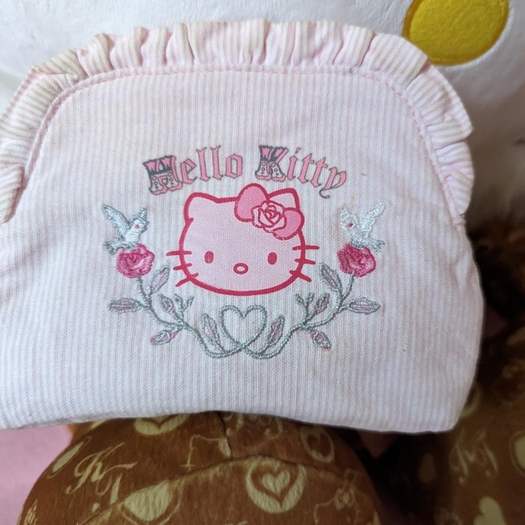 hello kitty x h&m pouch 2011 accessories bag / makeup Various uses, Light pink - Picture 2 of 4